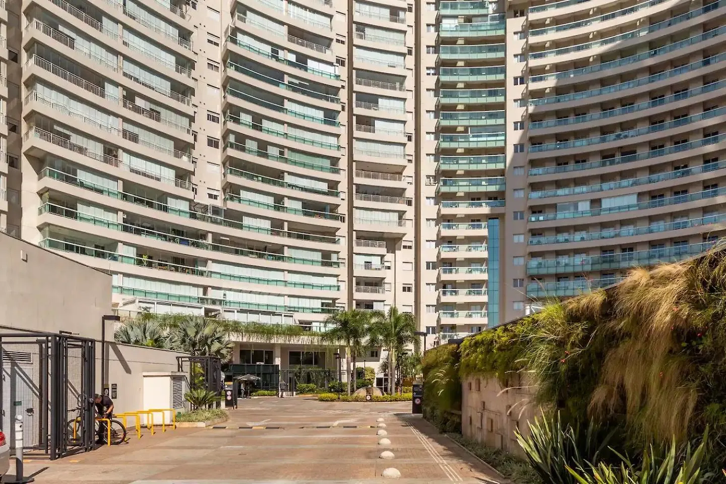 Lägenhet Apt Luxuoso Ao Lado Do Metro Pinheiros E Faria Lima Itaim - Thera Faria Lima São Paulo Brasilien